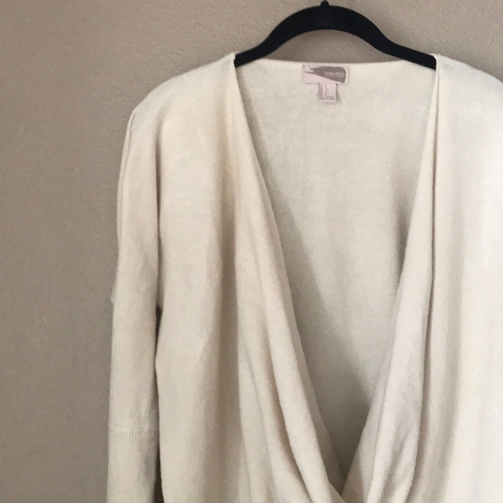 CREAM WRAP SWEATER